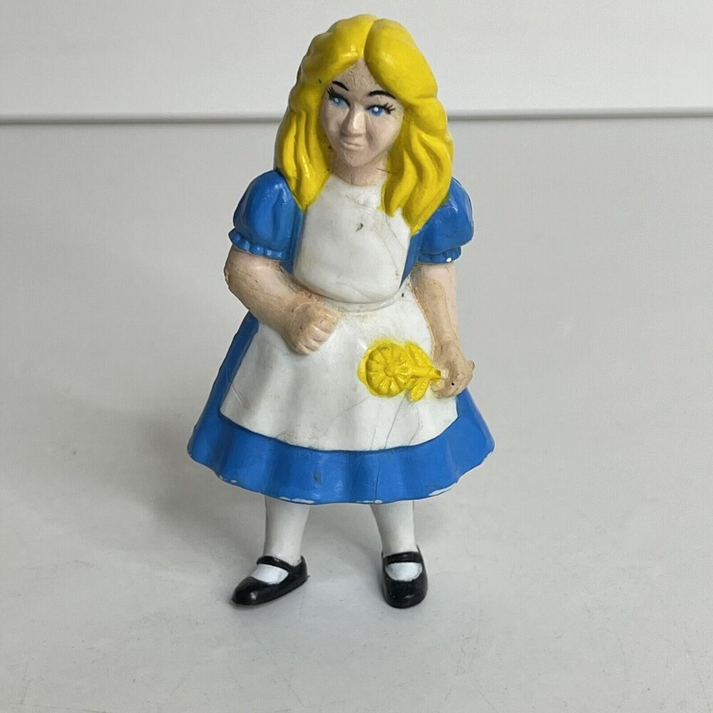 1988 Alice In Wonderland Toys PVC Figurine‎ H.G Toys INC.